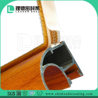 Que se passe-t-il lorsqu'un amas de débris météorologiques entre en collision...